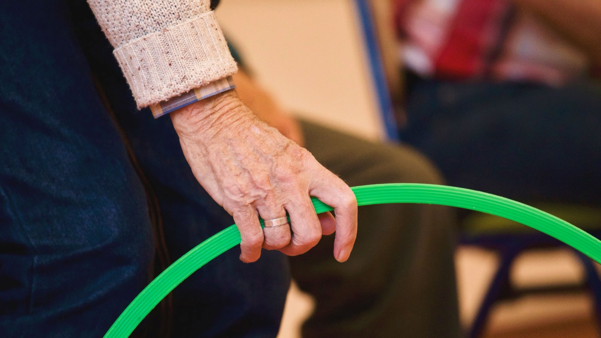 Une activité physique douce adaptée aux seniors